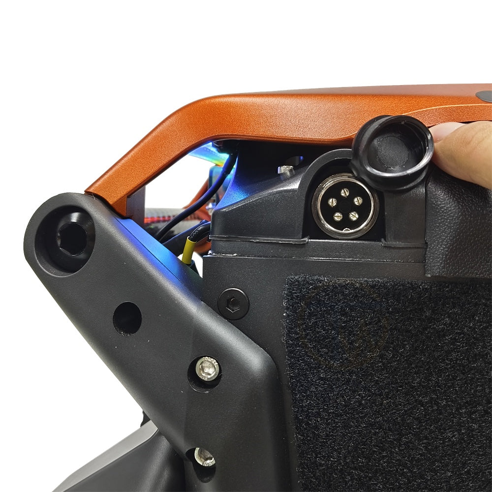 Kingsong F18 Electric Unicycle Samsung 50S 5000W 151.2V 2700Wh 20inch Off-road Tire Tubeless